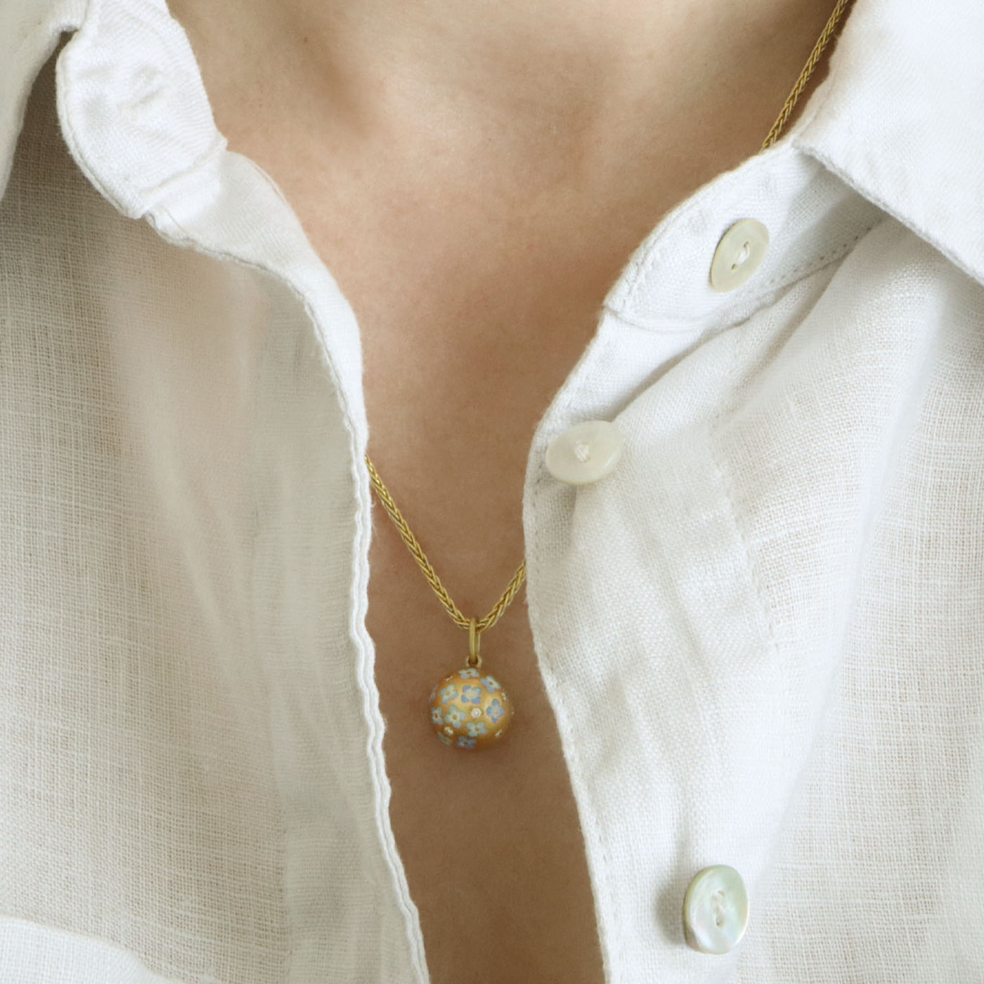 Hydrangea Pom Pendant – Gwen Barba