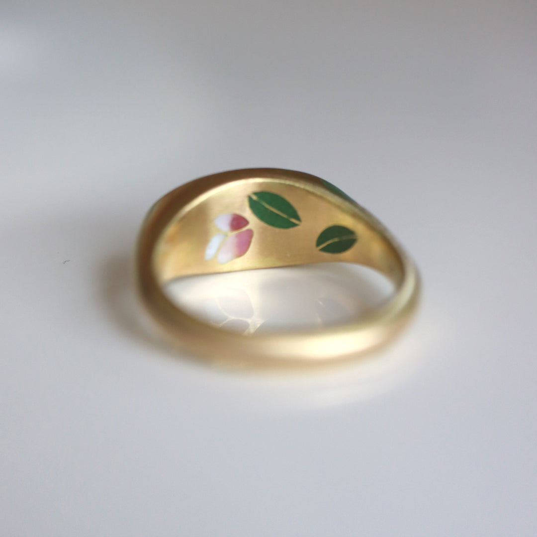 Magnolia Signet Ring – Gwen Barba