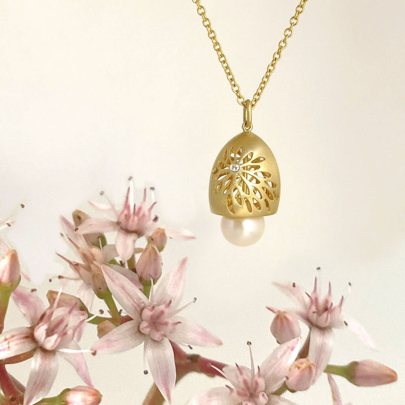 Ready to ship, Aster Bell, 18k gold