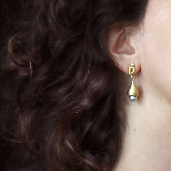 WHOLESALE: Lily Bell Drops - Yellow Gold